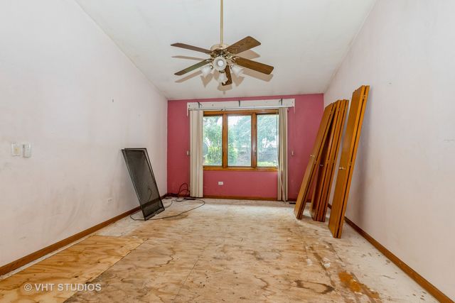 16034 S 94th Avenue, Orland Park, IL 60467