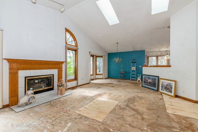 16034 S 94th Avenue, Orland Park, IL 60467