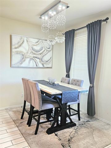 242 Zuma DR, Liberty Hill, TX 78642