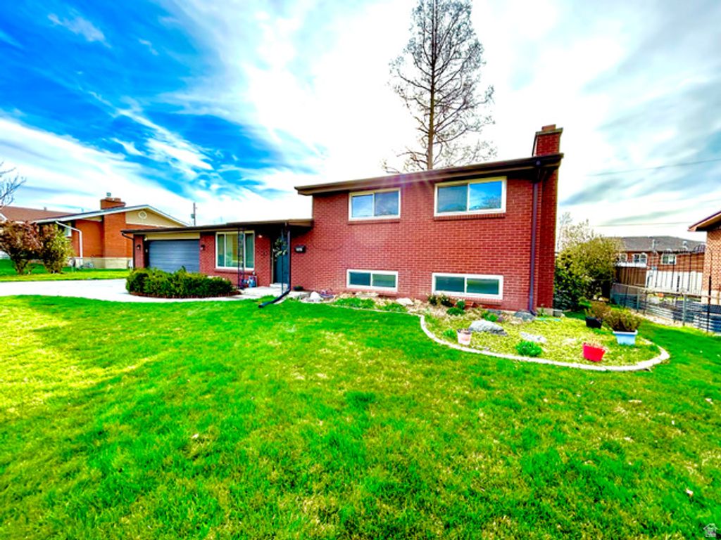 1503 N 300 W, Bountiful, UT 84010