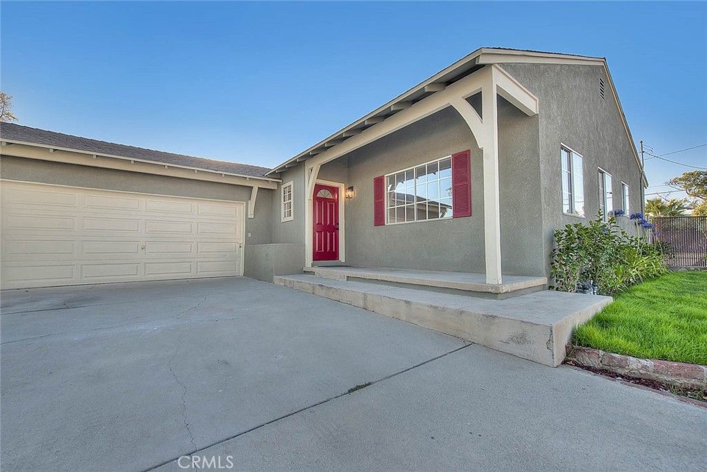 Image 1 of property listing at 1025 Bonnie Brae Street, Pomona, CA 91767