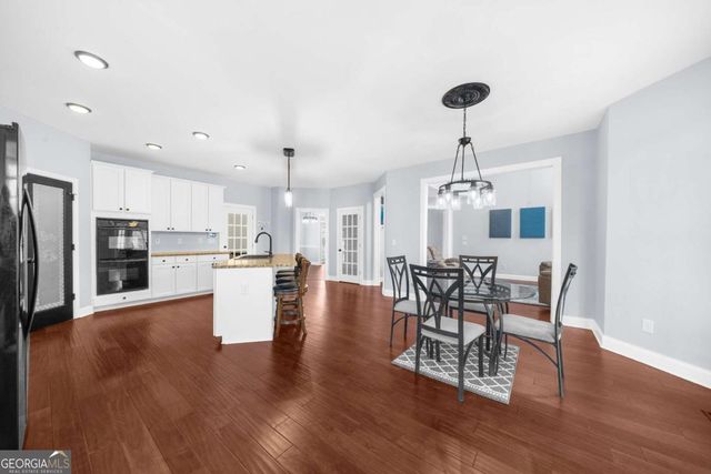 5488 Price Road, Gainesville, GA 30506