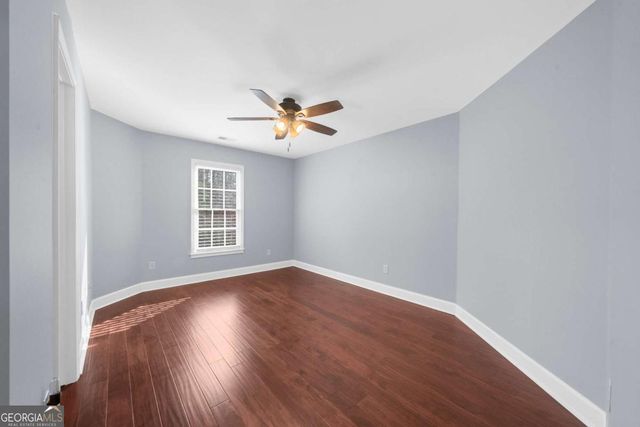 5488 Price Road, Gainesville, GA 30506