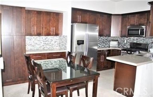 16 Carmesi, Rancho Santa Margarita, CA 92688