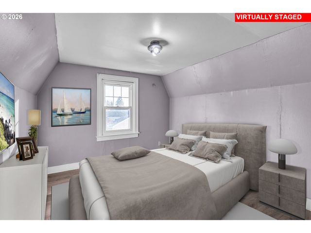 2270 CENTER St, Salem, OR 97301