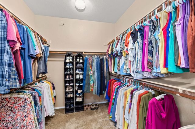 8647 E Louhelen Way, Tucson, AZ 85747