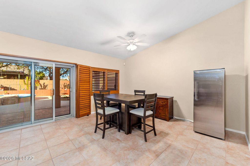 Image 16 of property listing at 8647 E Louhelen Way, Tucson, AZ 85747