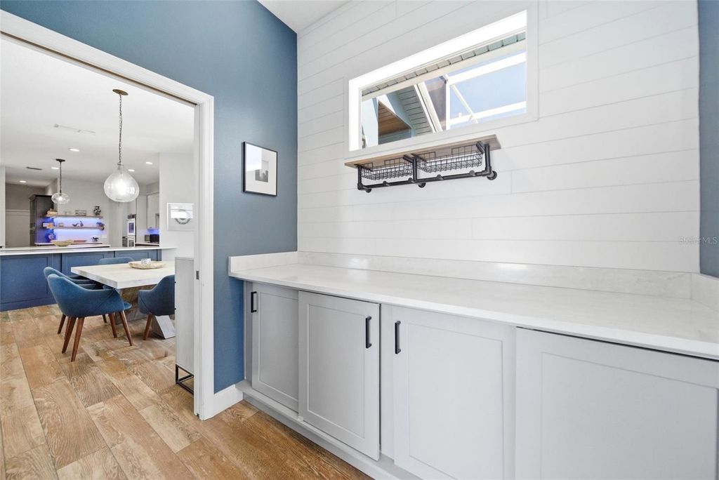 Image 13 of property listing at 113 SANDY OAKS PLACE, Longwood, FL 32779