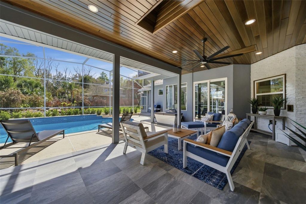 Image 38 of property listing at 113 SANDY OAKS PLACE, Longwood, FL 32779