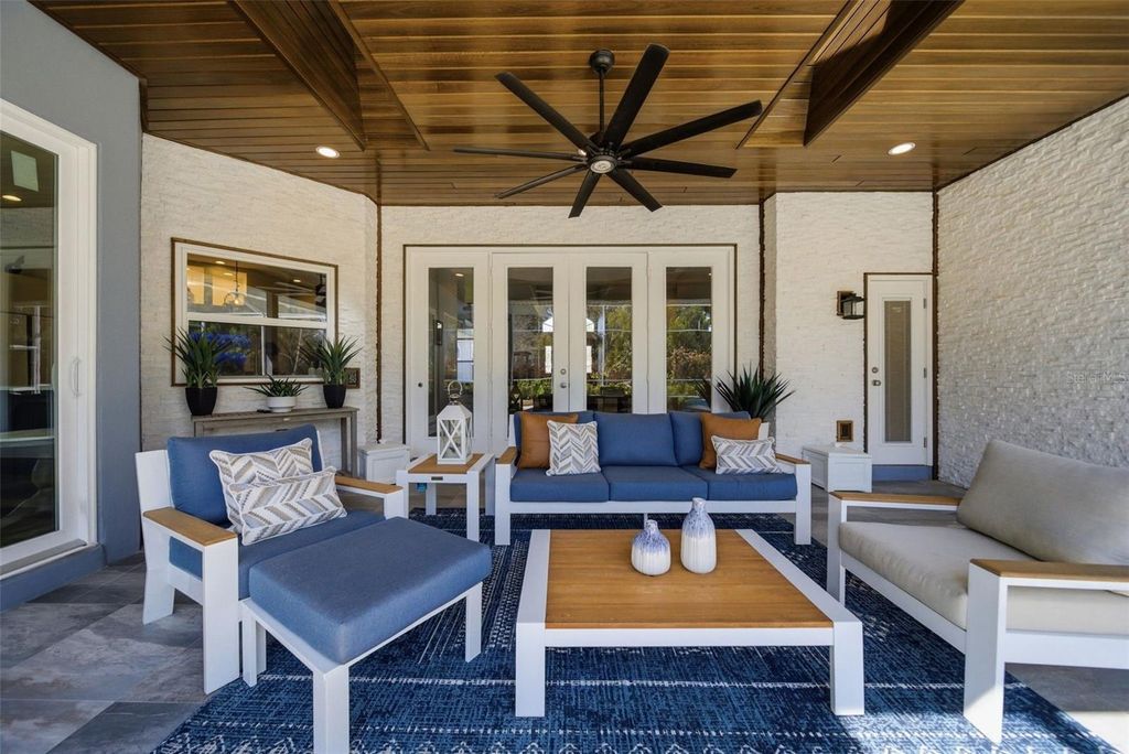 Image 39 of property listing at 113 SANDY OAKS PLACE, Longwood, FL 32779