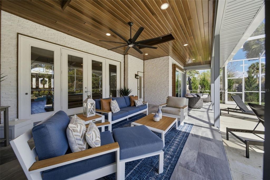 Image 40 of property listing at 113 SANDY OAKS PLACE, Longwood, FL 32779