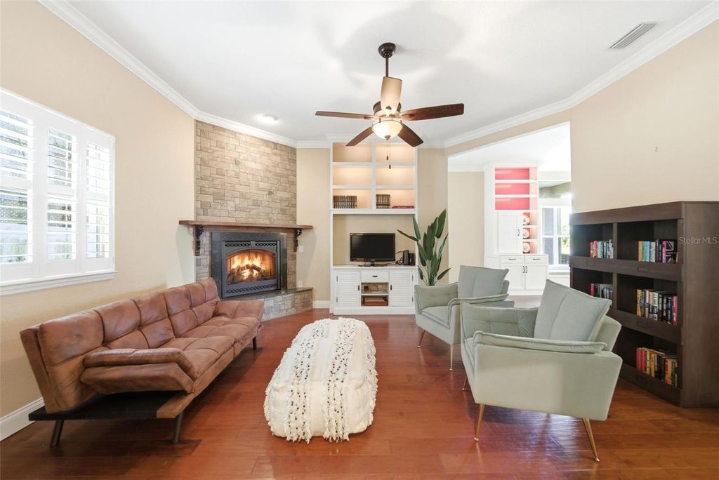 Image 61 of property listing at 113 SANDY OAKS PLACE, Longwood, FL 32779