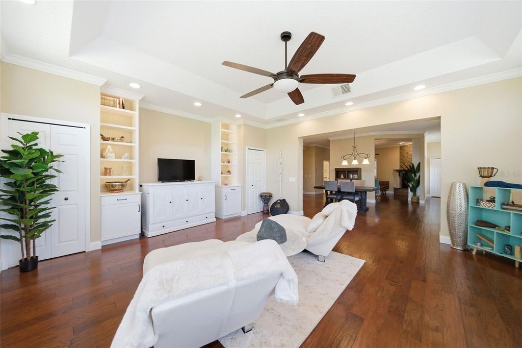 Image 65 of property listing at 113 SANDY OAKS PLACE, Longwood, FL 32779