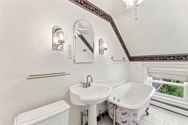 217 Narragansett Street, Cranston, RI 02905
