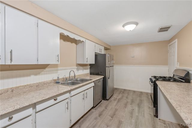 257 Sunrise Drive, Syracuse, NY 13205