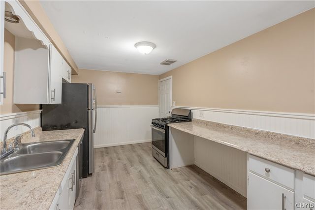 257 Sunrise Drive, Syracuse, NY 13205