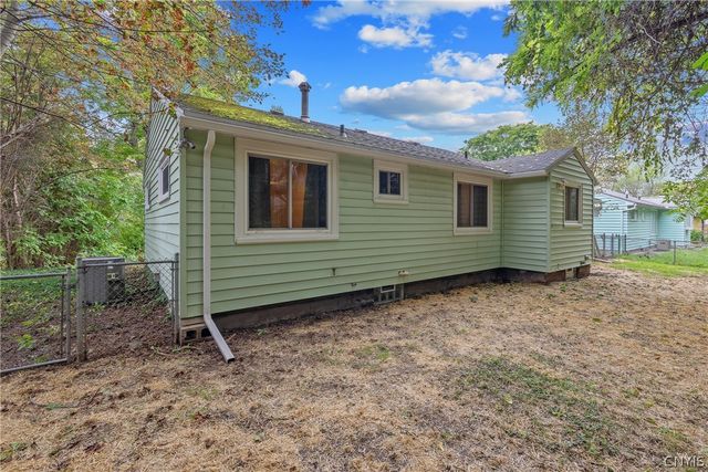257 Sunrise Drive, Syracuse, NY 13205