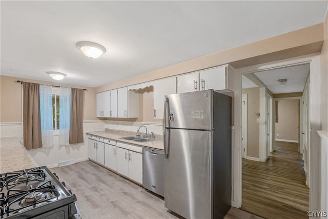 257 Sunrise Drive, Syracuse, NY 13205