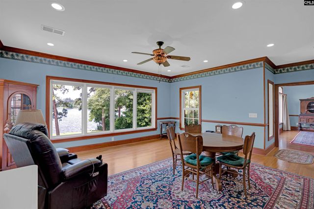 5921 Lakeshore Drive, Columbia, SC 29206
