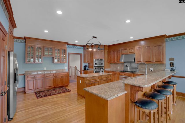 5921 Lakeshore Drive, Columbia, SC 29206