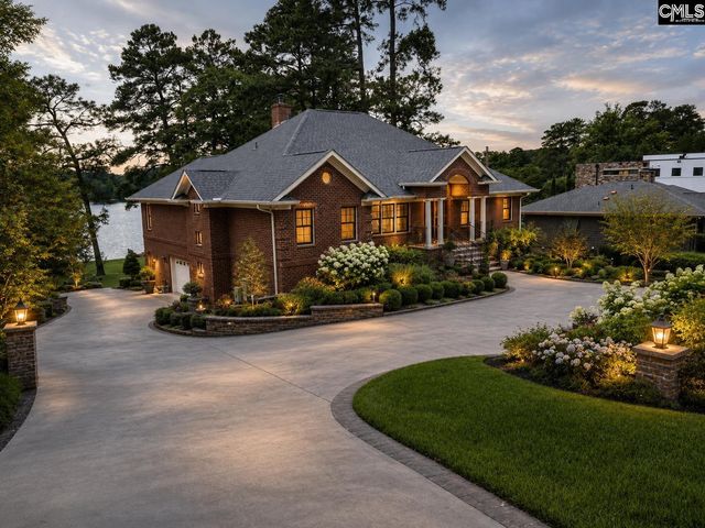 5921 Lakeshore Drive, Columbia, SC 29206