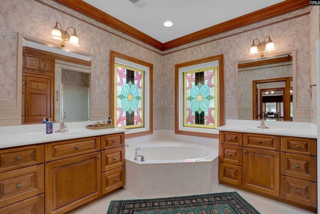 5921 Lakeshore Drive, Columbia, SC 29206