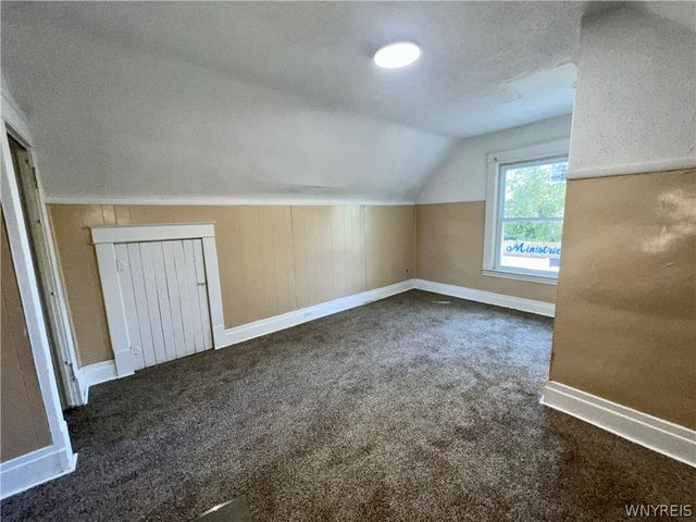 1611 Linwood Avenue, Niagara Falls, NY 14305