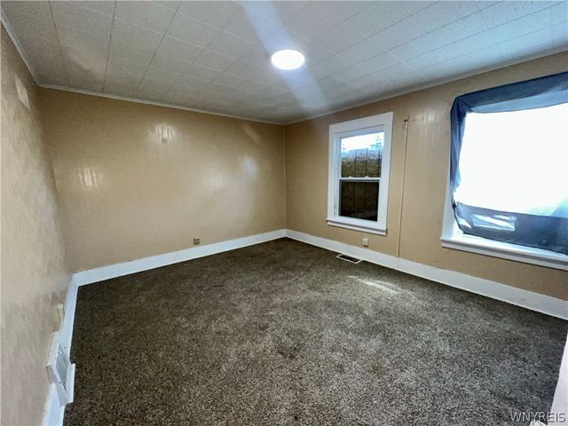 1611 Linwood Avenue, Niagara Falls, NY 14305