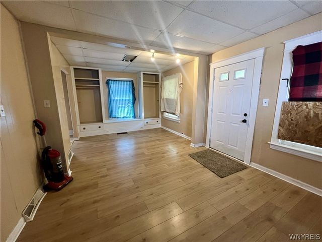 1611 Linwood Avenue, Niagara Falls, NY 14305