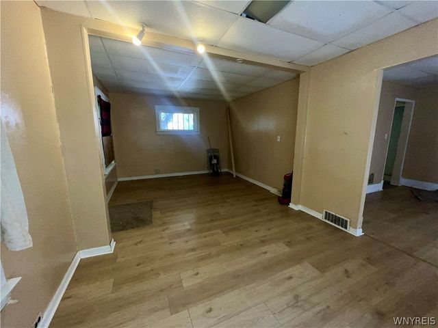 1611 Linwood Avenue, Niagara Falls, NY 14305