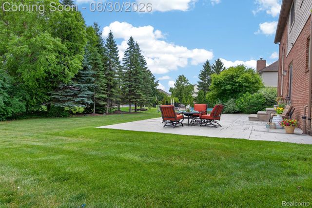 47100 Tania Court, Plymouth Charter Township, MI 48170