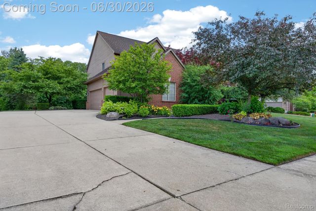 47100 Tania Court, Plymouth Charter Township, MI 48170