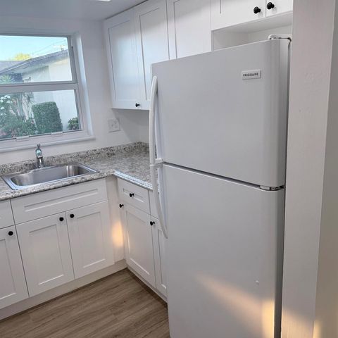 2965 Ashley Drive W I, West Palm Beach, FL 33415