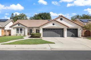 1013 N Karen Avenue, Clovis, CA 93611