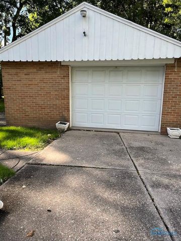 546 Elmdale Avenue, Toledo, OH 43609