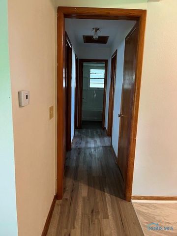 546 Elmdale Avenue, Toledo, OH 43609