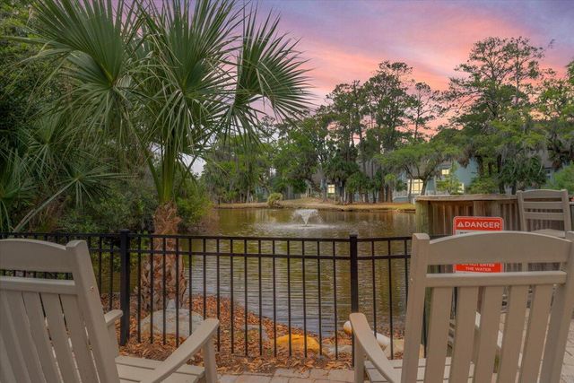 208 Sea Cloud Circle, Edisto Island, SC 29438