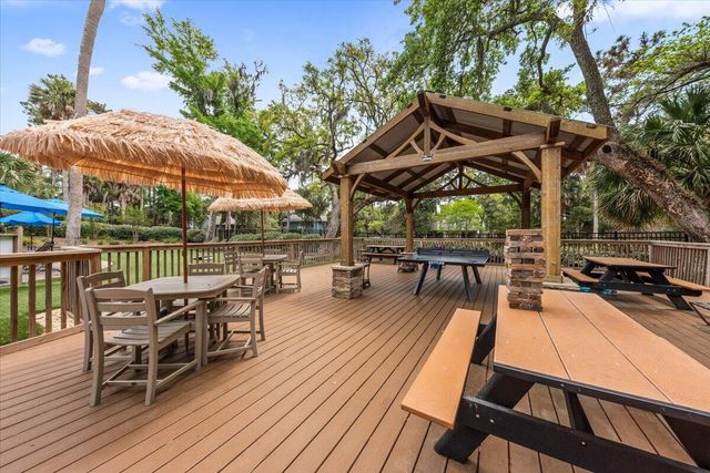 208 Sea Cloud Circle, Edisto Island, SC 29438