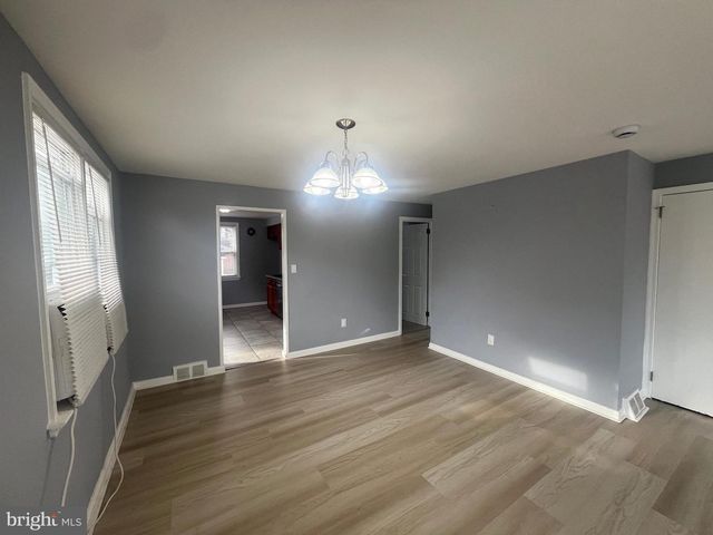 709 BELAIR CIR, Norristown, PA 19401