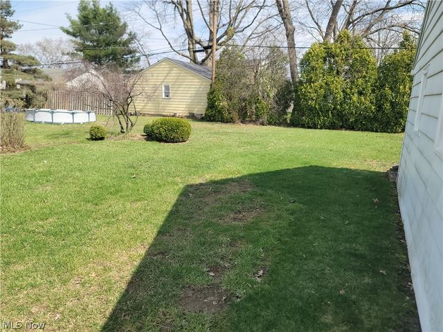 5093 Nan Linn Drive, Willoughby, OH 44094