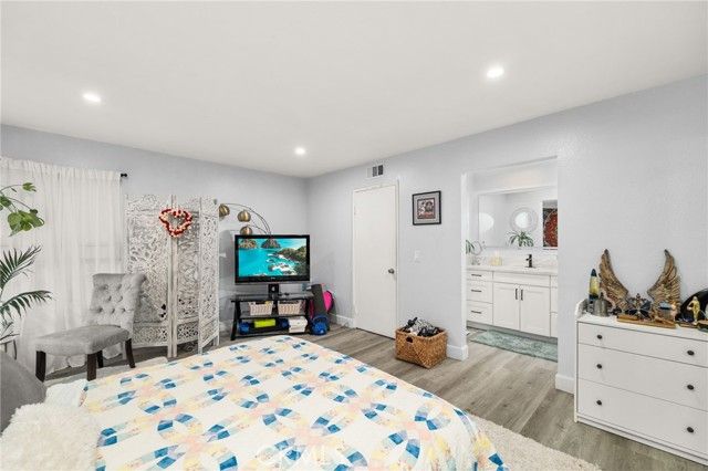 2625 W Cameron Court, Anaheim, CA 92801