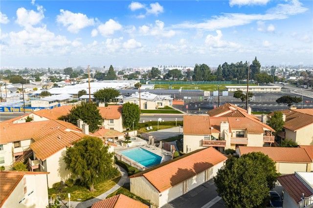 2625 W Cameron Court, Anaheim, CA 92801