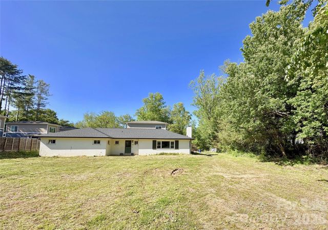 402 Blue Ridge Road, Black Mountain, NC 28711