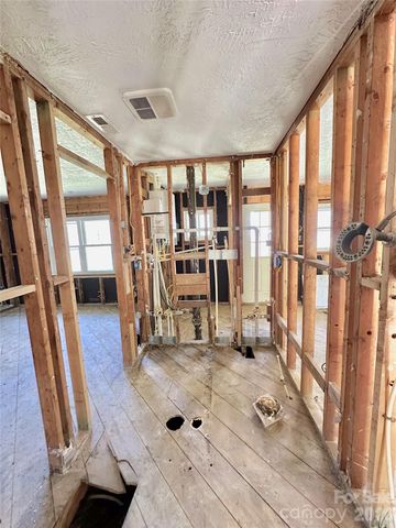 402 Blue Ridge Road, Black Mountain, NC 28711