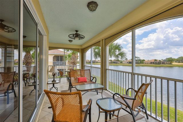 1368 EMERALD DUNES DRIVE, Sun City Center, FL 33573