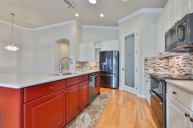 1368 EMERALD DUNES DRIVE, Sun City Center, FL 33573