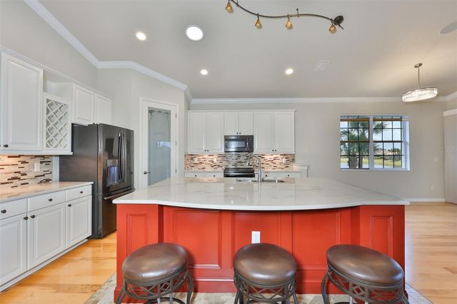1368 EMERALD DUNES DRIVE, Sun City Center, FL 33573