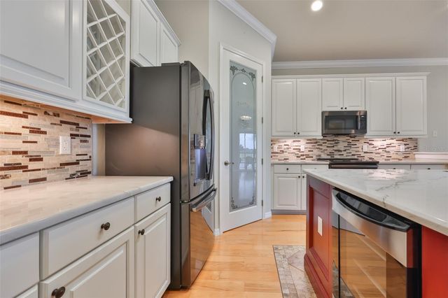 1368 EMERALD DUNES DRIVE, Sun City Center, FL 33573