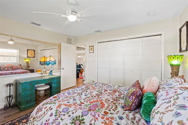 5612 PALM AIRE DRIVE, Sarasota, FL 34243