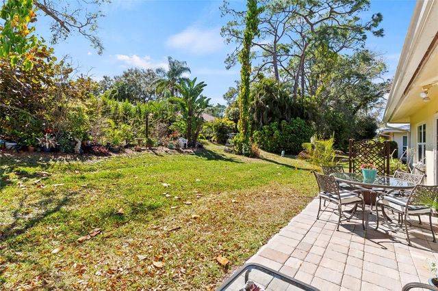 5612 PALM AIRE DRIVE, Sarasota, FL 34243